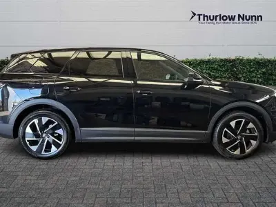 Second-hand Vauxhall Grandland X Ultimate 136 CP (100 kW) 2024 Negru SUV