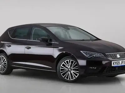Used Seat Leon XCELLENCE Lux 190 HP (139 kW) 2019 Mauve/purple Hatchback