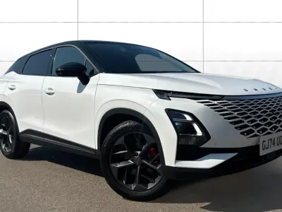 Used Omoda 5 186 HP (136 kW) 2024 White/black SUV