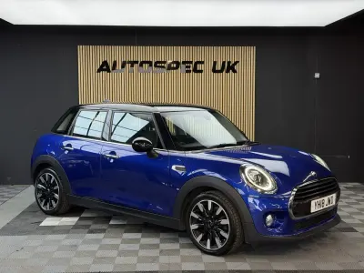Usado Mini Cooper Hatch 2018 Azul Utilitario