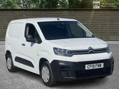Used Citroën Berlingo 75 HP (55 kW) 2019 White MPV