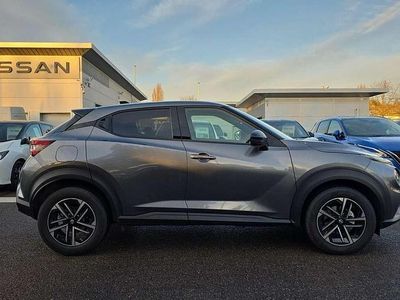 New Nissan Juke N-Connecta 114 HP (83 kW) 2025 Grey SUV