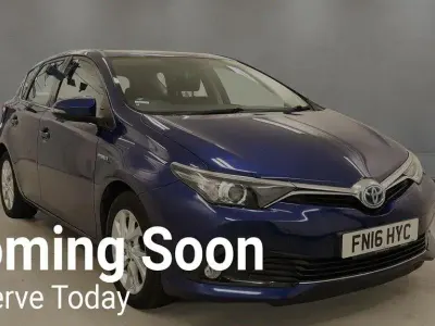 Used Toyota Auris Hybrid