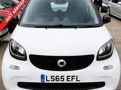 Used Smart ForTwo Coupé Premium 71 HP (52 kW) 2015 White Coupe