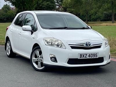 Toyota Auris Hybrid