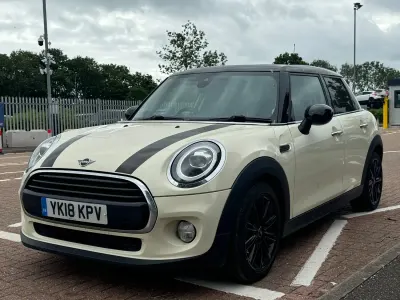 Used Mini Cooper Hatch 2018 White Hatchback
