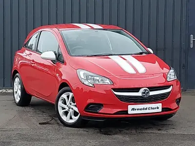 Used Vauxhall Corsa 70 HP (51 kW) 2015 Red Hatchback