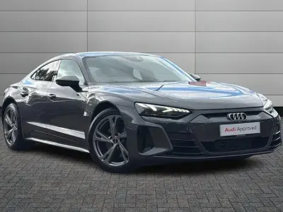 Used Audi e-tron GT quattro Design 384 kW (523 HP) 2023 Daytona grey Sedan