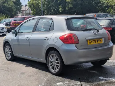 Used Toyota Auris