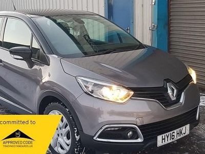 Grey/black Used 2016 Renault Captur Dynamique SUV | £5,995 (Fair price)