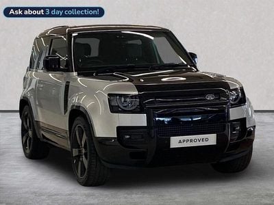 Used Land Rover Defender S 300 HP (220 kW) 2023 Silver SUV