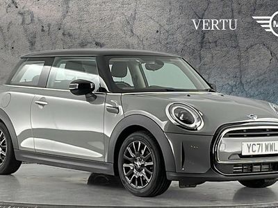 Used 2022 Mini Cooper Classic Hatchback | £13,385 (Fair price)