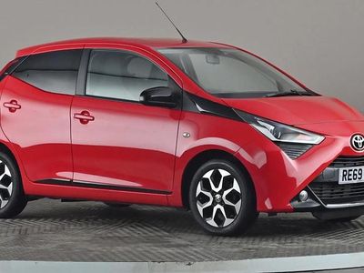 Used Toyota Aygo Trend 72 HP (52 kW) 2019 Red Hatchback