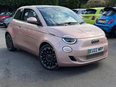 Used Fiat 500e La Prima 86 kW (118 HP) 2022 Gold Hatchback