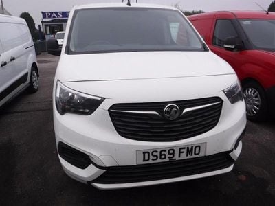 White Used 2019 Vauxhall Combo Sportive Sedan | £7,995 (Fair price)