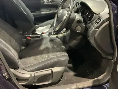 Used Nissan Pulsar Acenta 115 HP (84 kW) 2015 Blue Hatchback