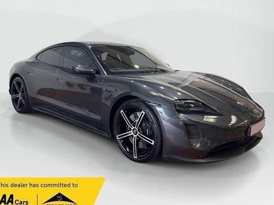 Begagnad Porsche Taycan Performance Package 50 kW (68 HK) 2020 Sedan