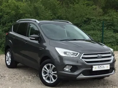 Begagnad Ford Kuga Titanium 150 HK (110 kW) 2017 Grå SUV