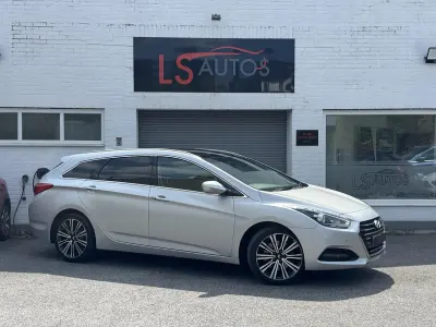 Used Hyundai i40 Premium 139 HP (102 kW) 2015 Silver Estate