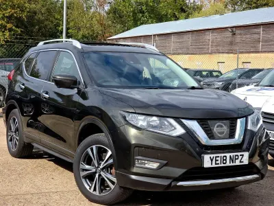 Used Nissan X-Trail N-Connecta 130 HP (95 kW) 2018 Green SUV