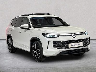 New VW Touran Elegance 2025 White MPV