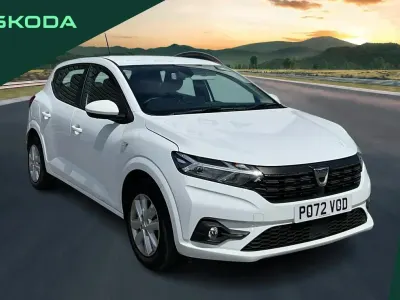 Used Dacia Sandero Comfort 90 HP (66 kW) 2022 White Hatchback