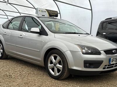 Used Ford Focus Zetec 2008 Silver Hatchback