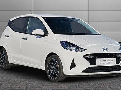 Used Hyundai i10 Premium 79 HP (58 kW) 2024 White Hatchback