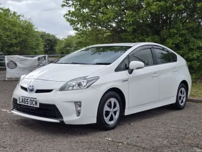 Usado Toyota Prius 2023 Branco Citadino