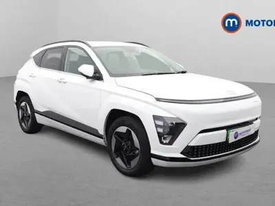 Used Hyundai Kona Advanced 114 kW (156 HP) 2024 White SUV