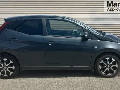 Used Toyota Aygo X-plore 69 HP (50 kW) 2018 Grey Hatchback