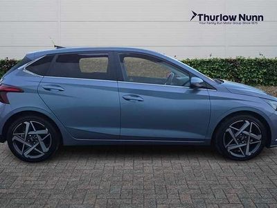 Used Hyundai i20 Premium 100 HP (73 kW) 2024 Meta blue/black uph lime Hatchback