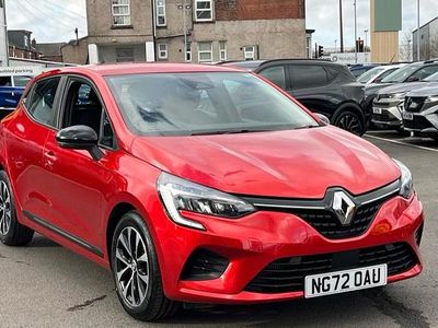 Used Renault Clio V Evolution 90 HP (66 kW) 2023 Red  Hatchback