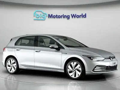Used VW Golf VIII Style 150 HP (110 kW) 2024 Silver Hatchback