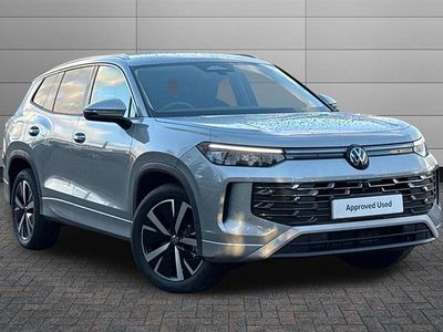 Usado VW Tayron Elegance 150 HP (110 kW) 2025 Prateado SUV