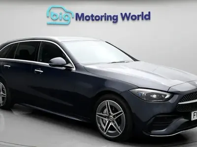 Usado Mercedes C300e AMG Line Premium Plus 313 HP (230 kW) 2025 Carrinha