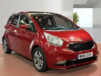 Used Kia Venga 123 HP (90 kW) 2016 Red Hatchback