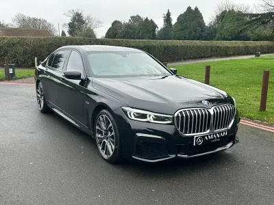 Usado BMW 745e M Sport 2022 Negro Berlina