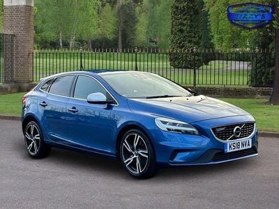 Blue Used 2018 Volvo V40 R-Design Pro Hatchback | £6,999 (Fair price)