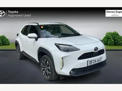 Used Toyota Yaris Cross Design 114 HP (83 kW) 2024 SUV