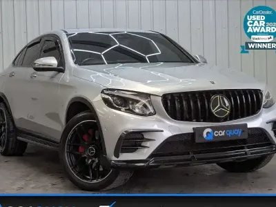 Usado Mercedes E250 AMG line 204 HP (150 kW) 2019 Coupé