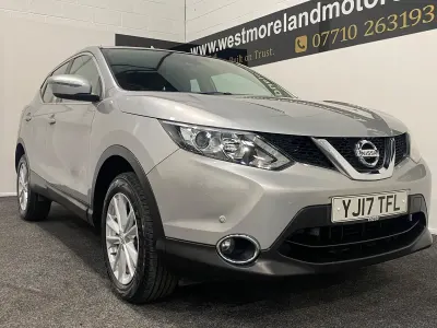 Used Nissan Qashqai Acenta 110 HP (80 kW) 2017 Silver SUV