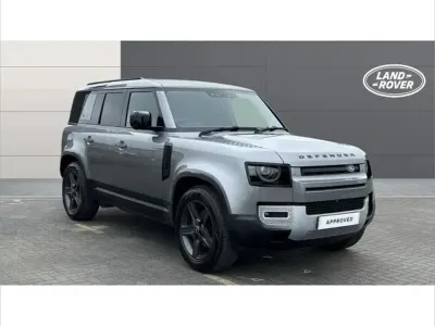 Usado Land Rover Defender SE 200 HP (147 kW) 2021 Cinzento SUV