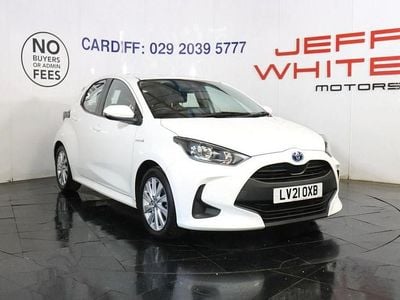 Used Toyota Yaris Hybrid 2021 White Hatchback
