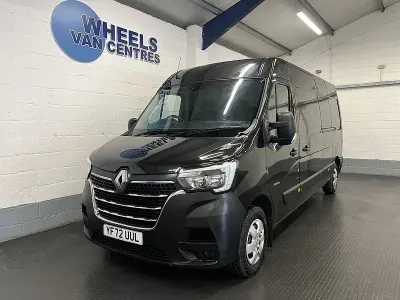 Used Renault Master Business 135 HP (99 kW) 2023 Black MPV