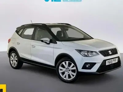 Używany Seat Arona SE Technology 116 KM (85 kW) 2019 Biały SUV