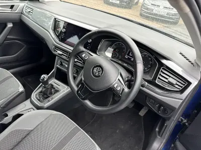 Used VW Polo SEL 2019 Blue Hatchback