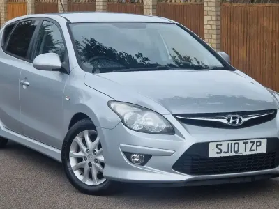 Used Hyundai i30 Edition 124 HP (91 kW) 2010 Silver Hatchback