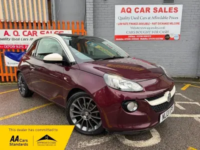 Usado Vauxhall Adam Glam 2013 Vermelho Citadino