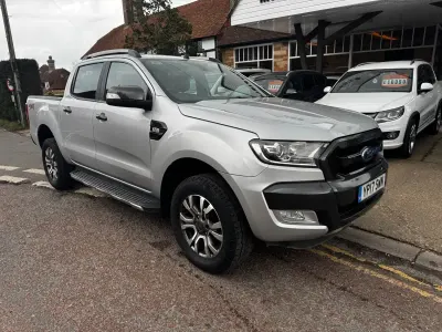 Usado Ford Ranger Wildtrack 200 CV (147 kW) 2017 Plateado Pickup/Camioneta